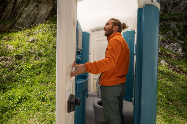 Porta potty rental for outdoor events in Steeleville, IL